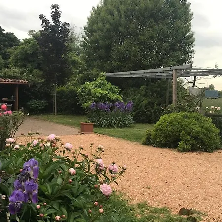 펜션 Una Casa Di Campagna 도소부오노